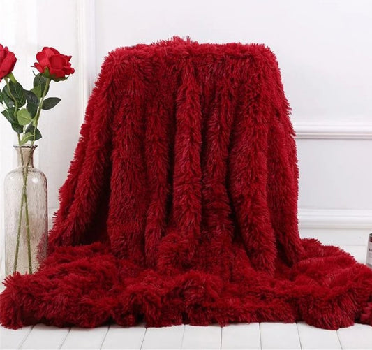 uxury Fleece Blanket – Ultra-Soft, Warm & Stylish Faux Fur Throw