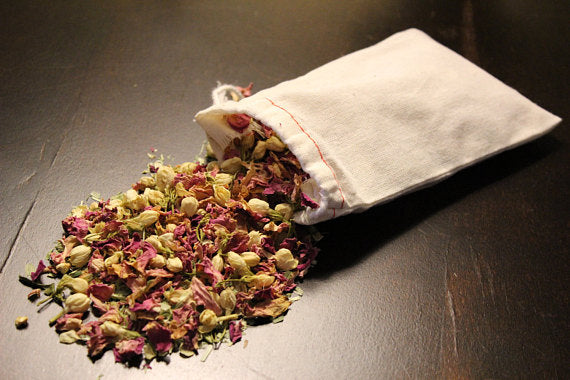 Organic Rejuvenating Bath Tea – Herbal Soak for Relaxation & Energy Boost