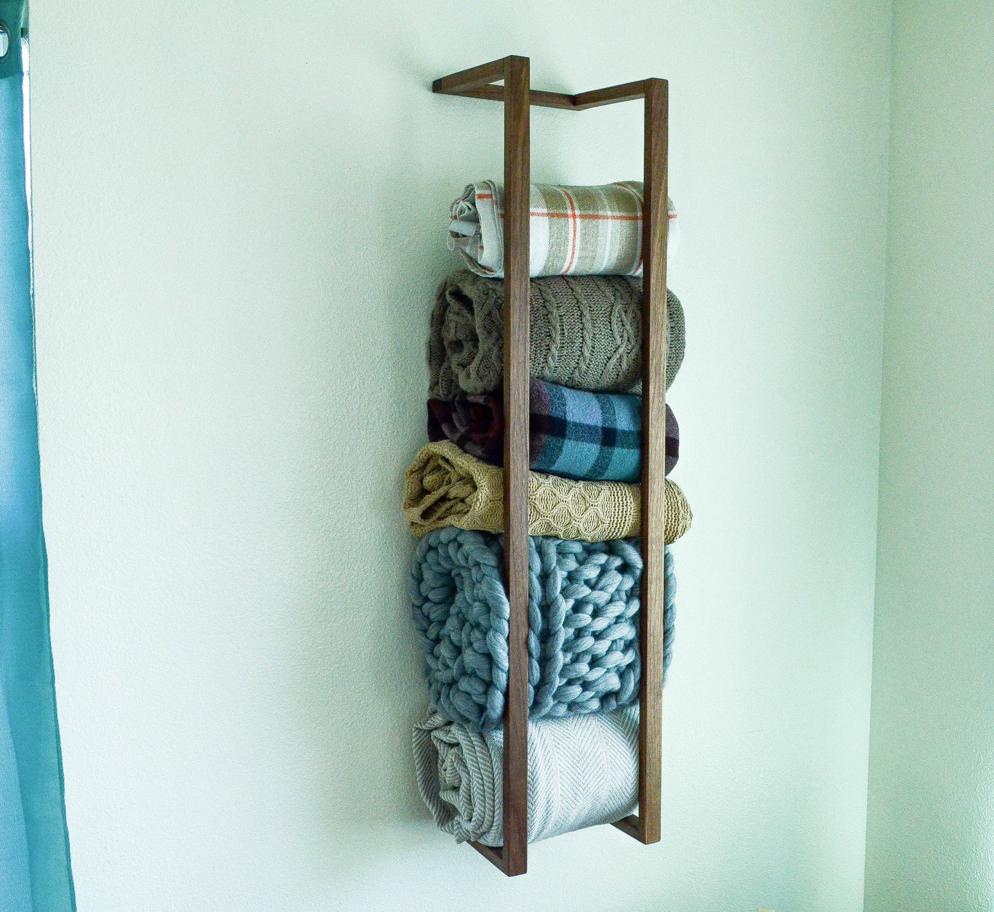 Modern Blanket Wall Rack – Minimalist Wood Towel & Blanket Holder